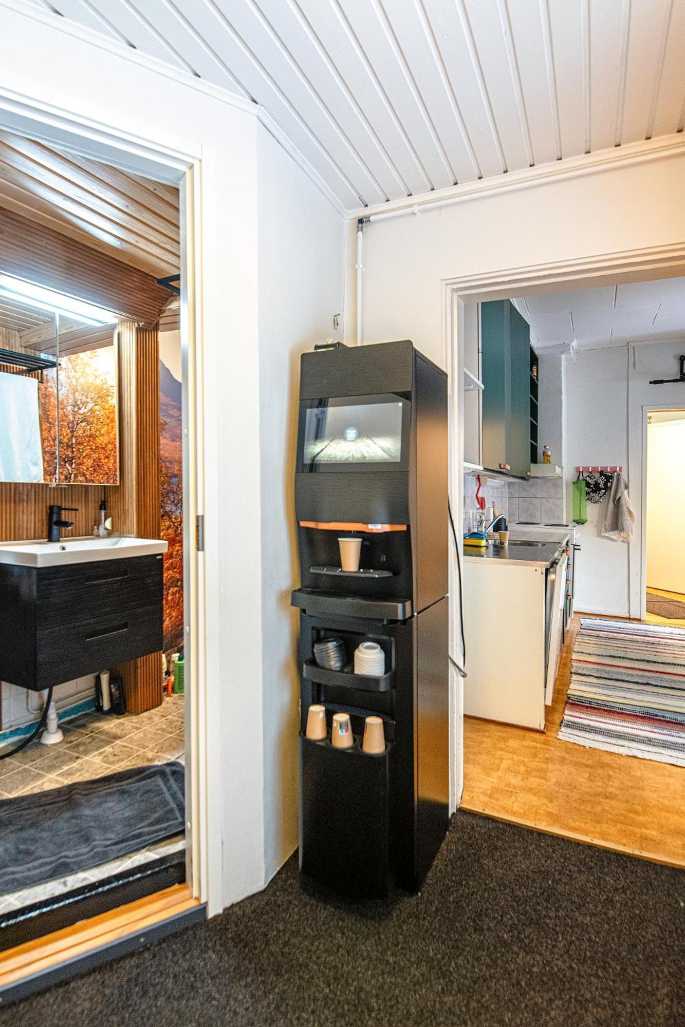 Relax & Recharge - A Unique Suite With A Touch Of Luxury - Hot Tub And Sauna Inspired Decor #Not A Real Sauna# Easy City Access - Direct Train 15 Min To City Helsinki Extérieur photo
